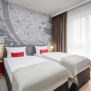 Intercityhotel Szálloda