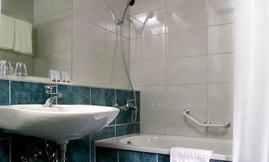 Ibs Garden Hotel Budapest